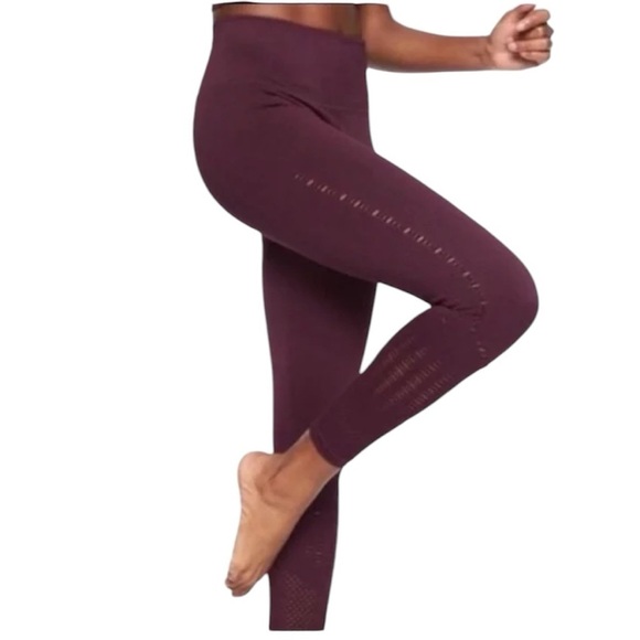 Athleta Size Small Maroon Halasana Seamless 7/8 High-Rise Leggings - Picture 1 of 5